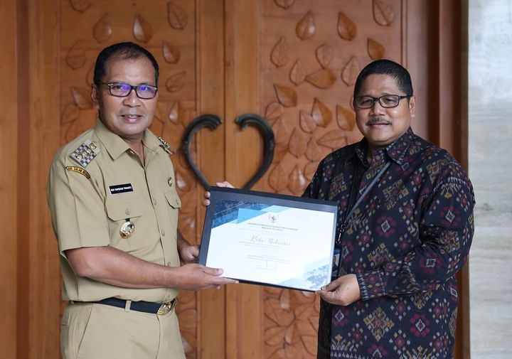 Pemkot Makassar Terima Penghargaan TPID Award 2021 di Wilayah Sulawesi